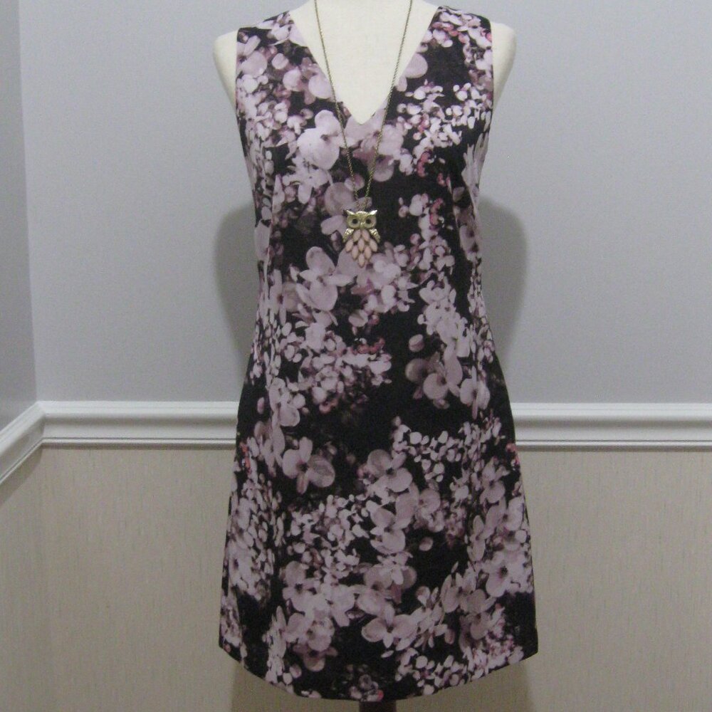 Banana Republic Feminine Floral Dress sz 0 Blush on Black